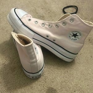 Baby Pink Platform Converse 💕